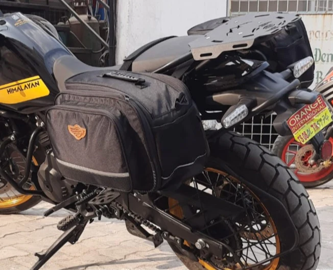 Guardian Gears stallion saddle bags with rain covers 50 Ltr expandable to 65Ltr fits on all motorcycle with a saddle stay installed