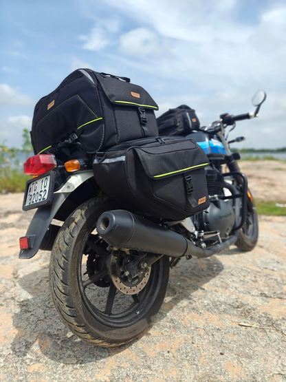 Sidekick sports 45 L saddle bags with waterproof rain covers, fits on all motorcycle with a Saddlestay installed